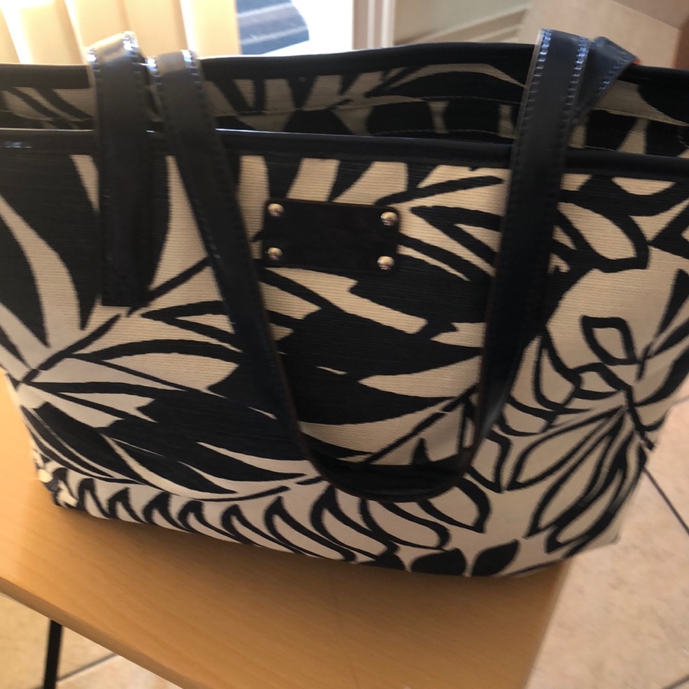 Handbag/Kate Spade - Picture 3 of 5